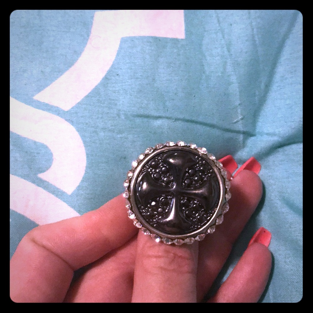 Costume Ring Tory Burch look a like
